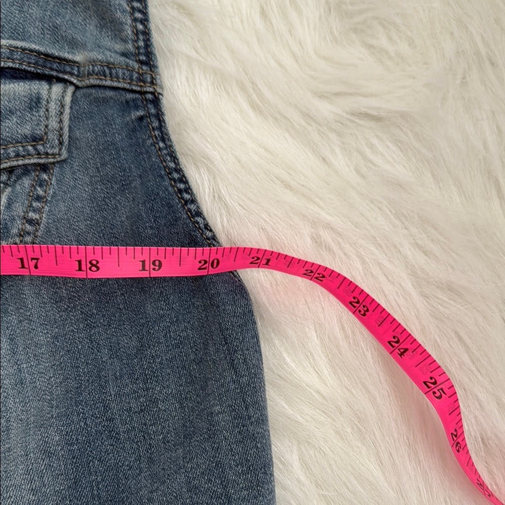 Torrid Blue Denim Vest Cropped Sleeveless - Picture 9 of 10